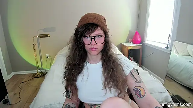 Snapshot of DelugeDuvall chatting on March 2025 09:37:01 PM DelugeDuvall online show from March 2025 09:37:01 PM