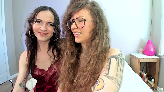 Snapshot of DelugeDuvall chatting on March 2025 07:57:02 PM DelugeDuvall online show from March 2025 07:57:02 PM