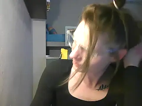 Feli blue online show from January 2025 08:49:02 AM