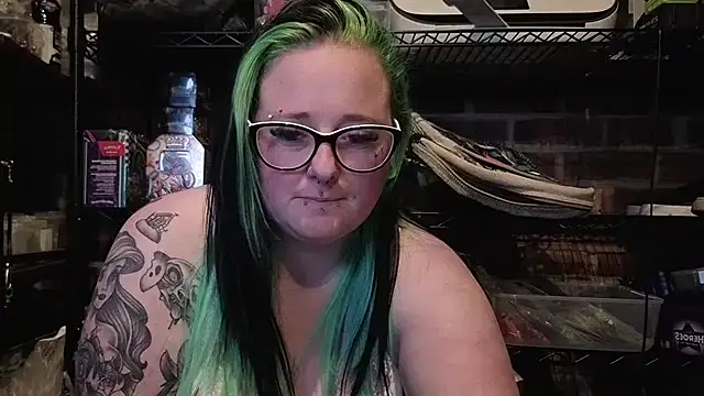 Bunny Cummings online show from June 2026 10:37:01 PM