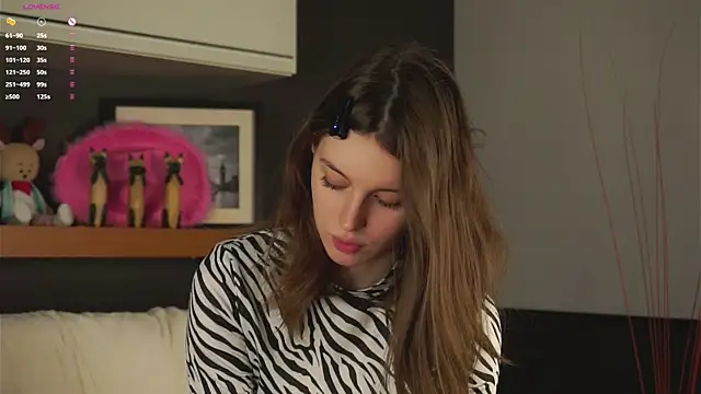 Snapshot of DarylBarks chatting on March 2025 01:07:01 AM DarylBarks online show from March 2025 01:07:01 AM