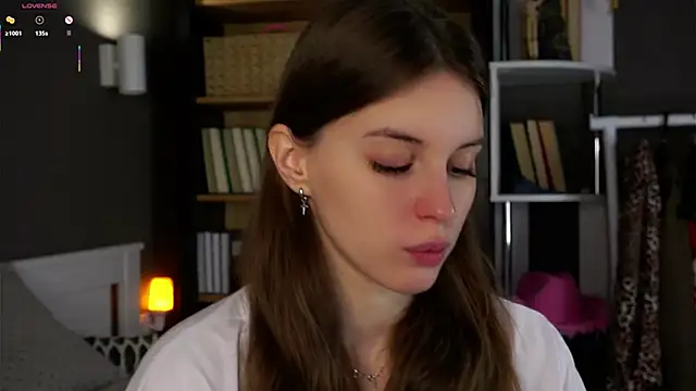 Snapshot of DarylBarks chatting on September 2025 12:59:01 AM DarylBarks online show from September 2025 12:59:01 AM