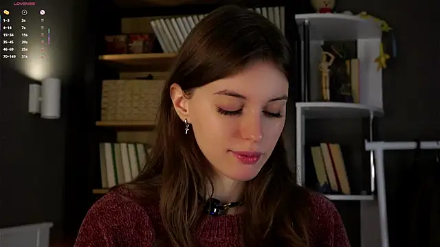 Snapshot of DarylBarks chatting on September 2025 01:11:01 AM DarylBarks online show from September 2025 01:11:01 AM