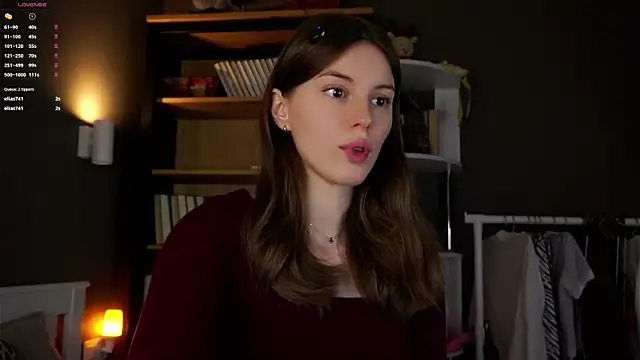 Snapshot of DarylBarks chatting on November 2025 01:07:02 AM DarylBarks online show from November 2025 01:07:02 AM