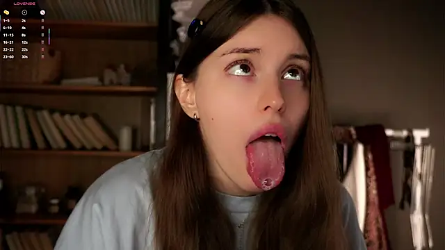 Snapshot of DarylBarks chatting on November 2025 01:17:02 AM DarylBarks online show from November 2025 01:17:02 AM