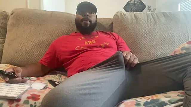 Snapshot of Bbcfun44 chatting on December 2024 06:55:01 PM Bbcfun44 online show from December 2024 06:55:01 PM