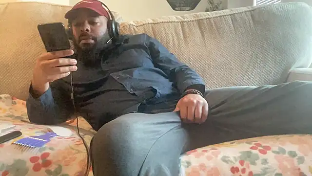 Snapshot of Bbcfun44 chatting on January 2025 10:27:02 PM Bbcfun44 online show from January 2025 10:27:02 PM