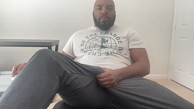 Snapshot of Bbcfun44 chatting on October 2025 05:45:02 PM Bbcfun44 online show from October 2025 05:45:02 PM