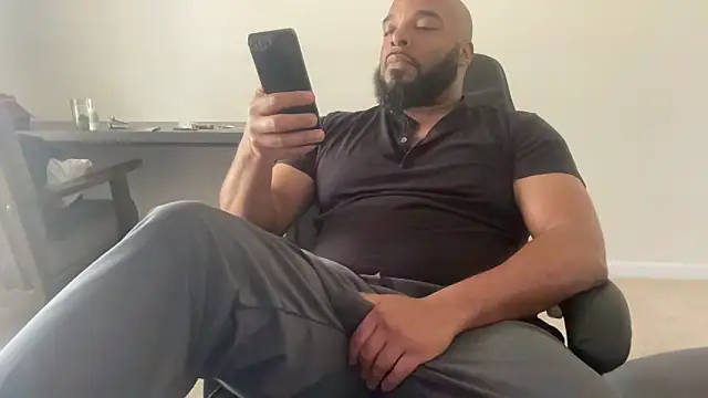 Bbcfun44 online show from April 2026 08:55:01 PM