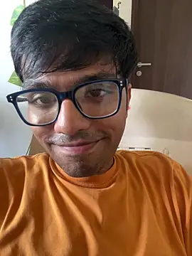 Snapshot of BoyzaraHatke chatting on May 2026 11:17:01 AM BoyzaraHatke online show from May 2026 11:17:01 AM