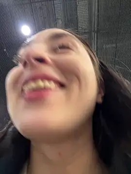 Holly Play online show from February 2025 11:55:01 AM