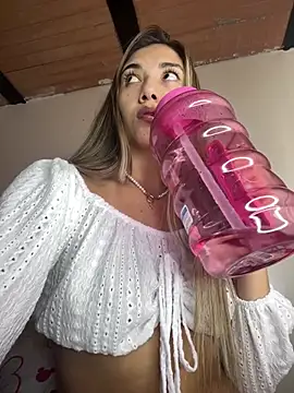 Iris lee online show from March 2025 03:42:02 PM