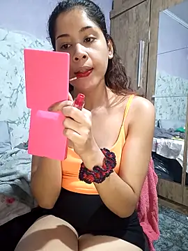 Snapshot of Caccau_scorpion chatting on November 2025 10:47:02 PM Caccau scorpion online show from November 2025 10:47:02 PM