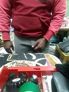 Snapshot of ShelfyOfferer chatting on February 2025 11:53:02 PM ShelfyOfferer online show from February 2025 11:53:02 PM