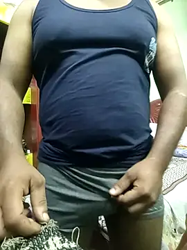 Snapshot of ShelfyOfferer chatting on November 2025 11:02:02 AM ShelfyOfferer online show from November 2025 11:02:02 AM