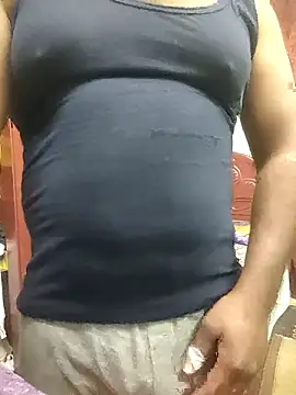 Snapshot of ShelfyOfferer chatting on December 2025 02:01:02 PM ShelfyOfferer online show from December 2025 02:01:02 PM