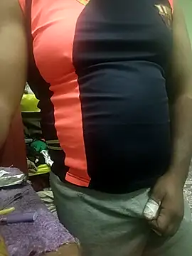 Snapshot of ShelfyOfferer chatting on December 2025 04:08:01 AM ShelfyOfferer online show from December 2025 04:08:01 AM