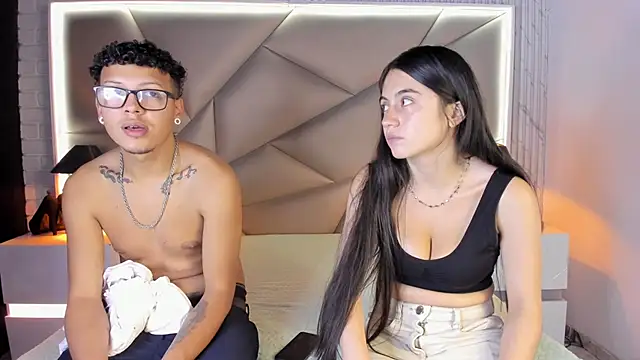 Snapshot of Bonny_Bonss chatting on March 2025 07:39:01 PM Bonny Bonss online show from March 2025 07:39:01 PM