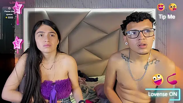 Snapshot of Bonny_Bonss chatting on March 2025 05:28:01 PM Bonny Bonss online show from March 2025 05:28:01 PM