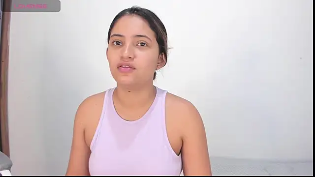 Snapshot of Isa_squirt1 chatting on February 2025 03:19:01 AM Isa squirt1 online show from February 2025 03:19:01 AM