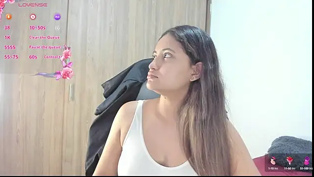 Snapshot of Isa_squirt1 chatting on February 2025 04:18:02 AM Isa squirt1 online show from February 2025 04:18:02 AM