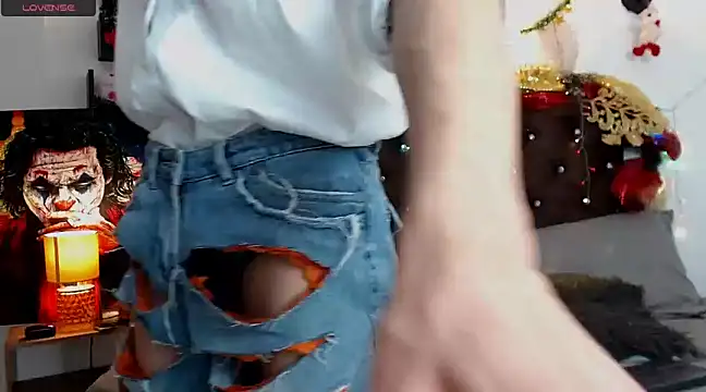 flowers18 online show from January 2025 09:43:02 PM