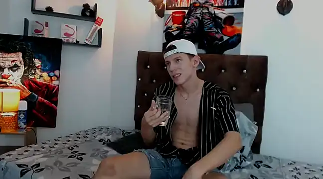 flowers18 online show from January 2025 08:58:02 PM