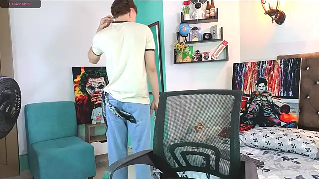 flowers18 online show from October 2025 09:56:01 PM