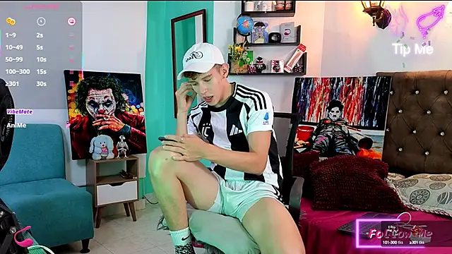 flowers18 online show from October 2025 09:37:02 PM