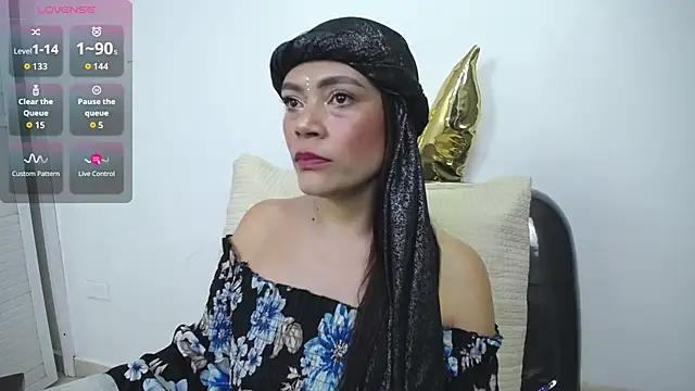 Snapshot of shantala_krisha chatting on September 2025 07:59:01 PM shantala krisha online show from September 2025 07:59:01 PM