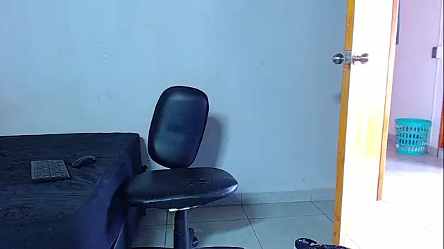 mikecoper 23 online show from February 2026 02:24:02 PM