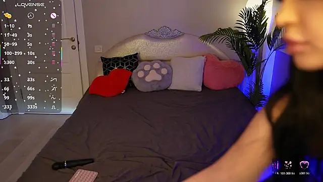 Miss Elia online show from July 2026 09:03:01 AM
