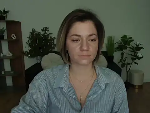 MariaSttone online show from January 2025 01:46:01 PM