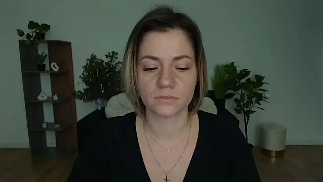 MariaSttone online show from January 2025 12:10:01 PM