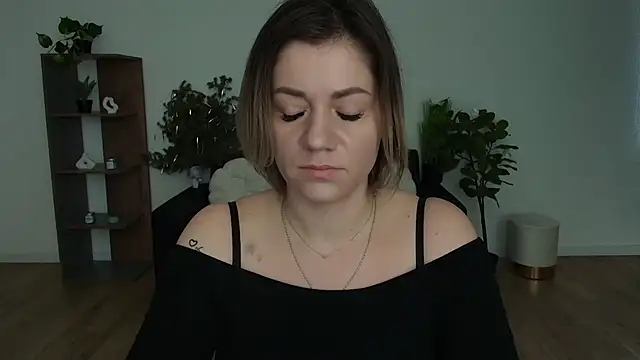 MariaSttone online show from February 2025 10:47:02 AM