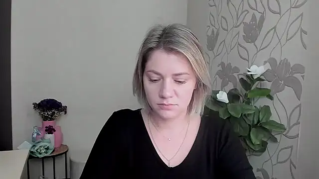 MariaSttone online show from March 2025 12:18:02 PM