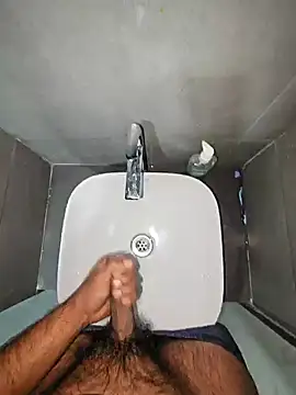 Snapshot of rahulGJ03 chatting on December 2024 07:11:02 AM rahulGJ03 online show from December 2024 07:11:02 AM