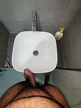 Snapshot of rahulGJ03 chatting on January 2025 06:49:01 PM rahulGJ03 online show from January 2025 06:49:01 PM