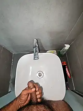 Snapshot of rahulGJ03 chatting on January 2025 10:12:01 PM rahulGJ03 online show from January 2025 10:12:01 PM