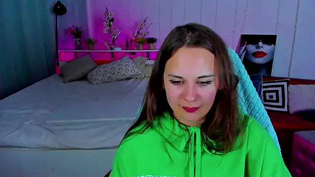 Snapshot of Makima_lee chatting on March 2025 07:47:02 PM Makima lee online show from March 2025 07:47:02 PM