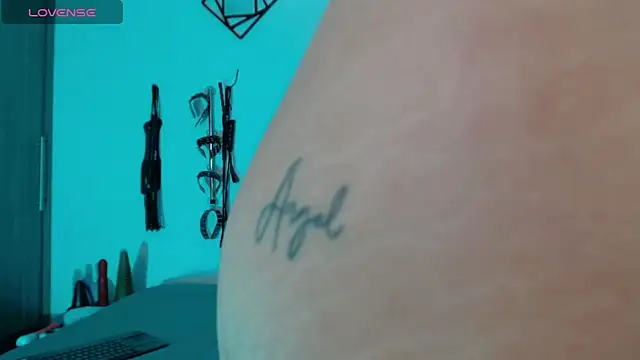 Snapshot of Alisson_Beckett chatting on March 2025 02:21:02 PM Alisson Beckett online show from March 2025 02:21:02 PM