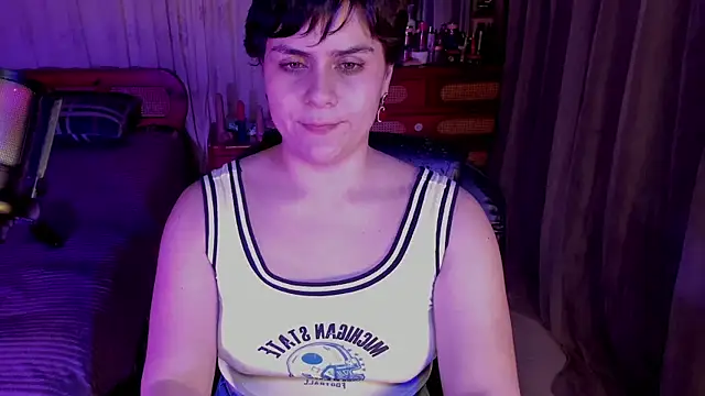 Snapshot of isabelacooperr chatting on August 2026 03:08:02 AM isabelacooperr online show from August 2026 03:08:02 AM