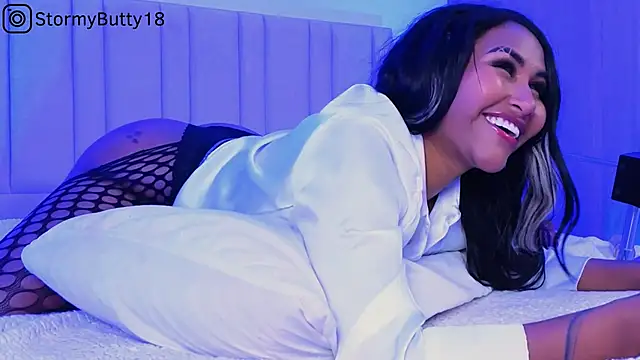 Snapshot of StormyButty18 chatting on January 2025 06:01:02 AM StormyButty18 online show from January 2025 06:01:02 AM