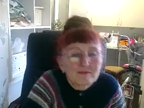 Snapshot of TanyaSweet634 chatting on March 2025 03:42:02 PM TanyaSweet634 online show from March 2025 03:42:02 PM