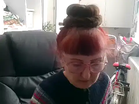 Snapshot of TanyaSweet634 chatting on March 2025 07:47:01 AM TanyaSweet634 online show from March 2025 07:47:01 AM