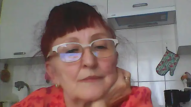 Snapshot of TanyaSweet634 chatting on June 2026 09:14:01 AM TanyaSweet634 online show from June 2026 09:14:01 AM