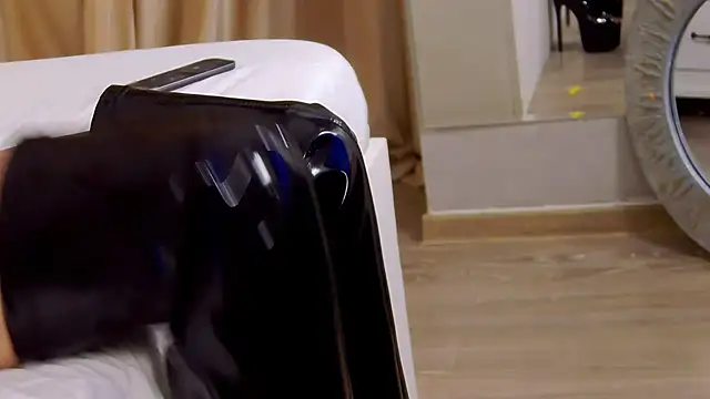 FeetVibe online show from February 2025 09:38:01 AM