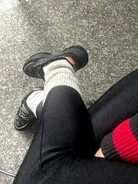 FeetVibe online show from October 2025 06:54:02 AM