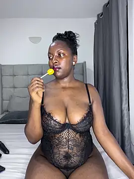 Snapshot of prettiepearl chatting on October 2025 09:22:01 PM prettiepearl online show from October 2025 09:22:01 PM