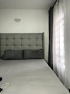 Snapshot of prettiepearl chatting on October 2025 08:59:01 AM prettiepearl online show from October 2025 08:59:01 AM